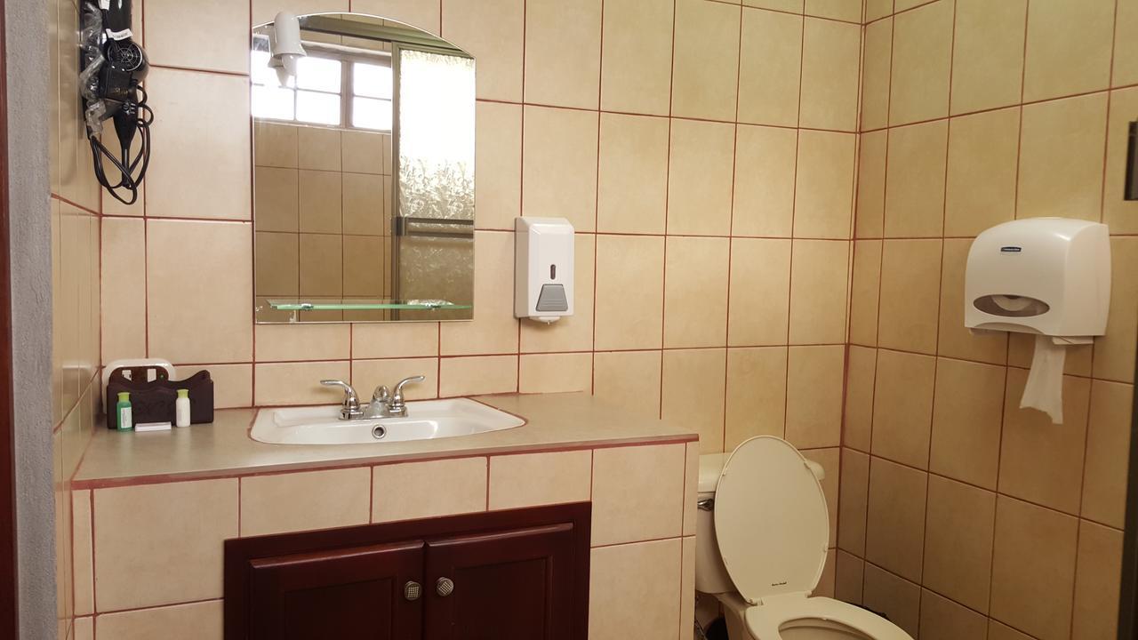 Estelí Hotel Don Vito מראה חיצוני תמונה