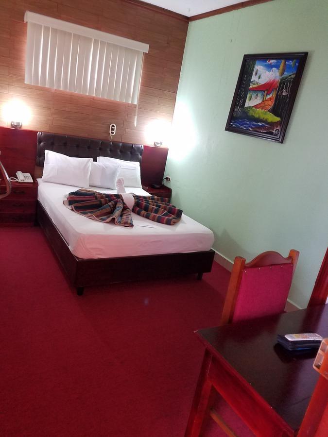 Estelí Hotel Don Vito מראה חיצוני תמונה